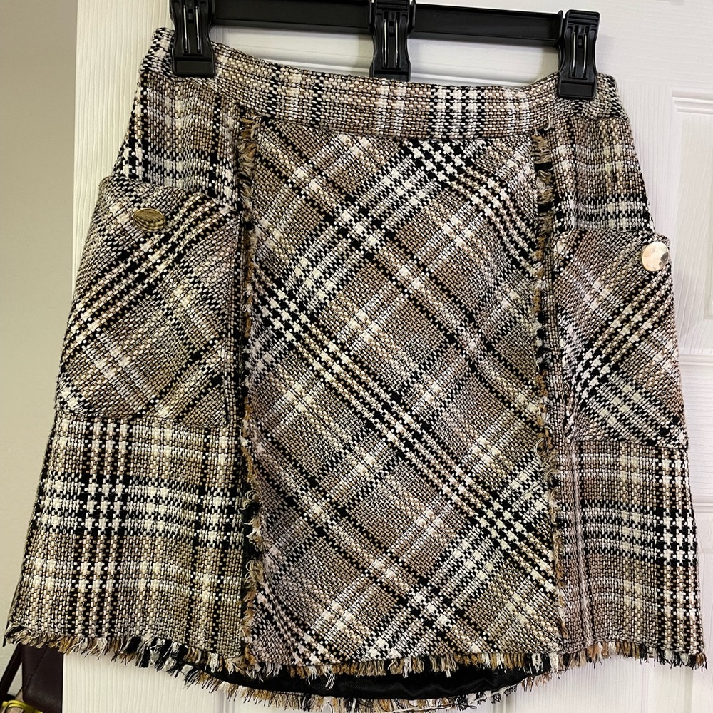 NWOT Zara skirt. Never been worn